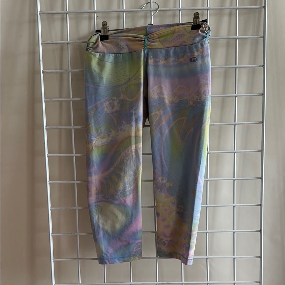 Funky Psychedelic Print Pink Aura Brasil Women’s Capri Leggings Size Small